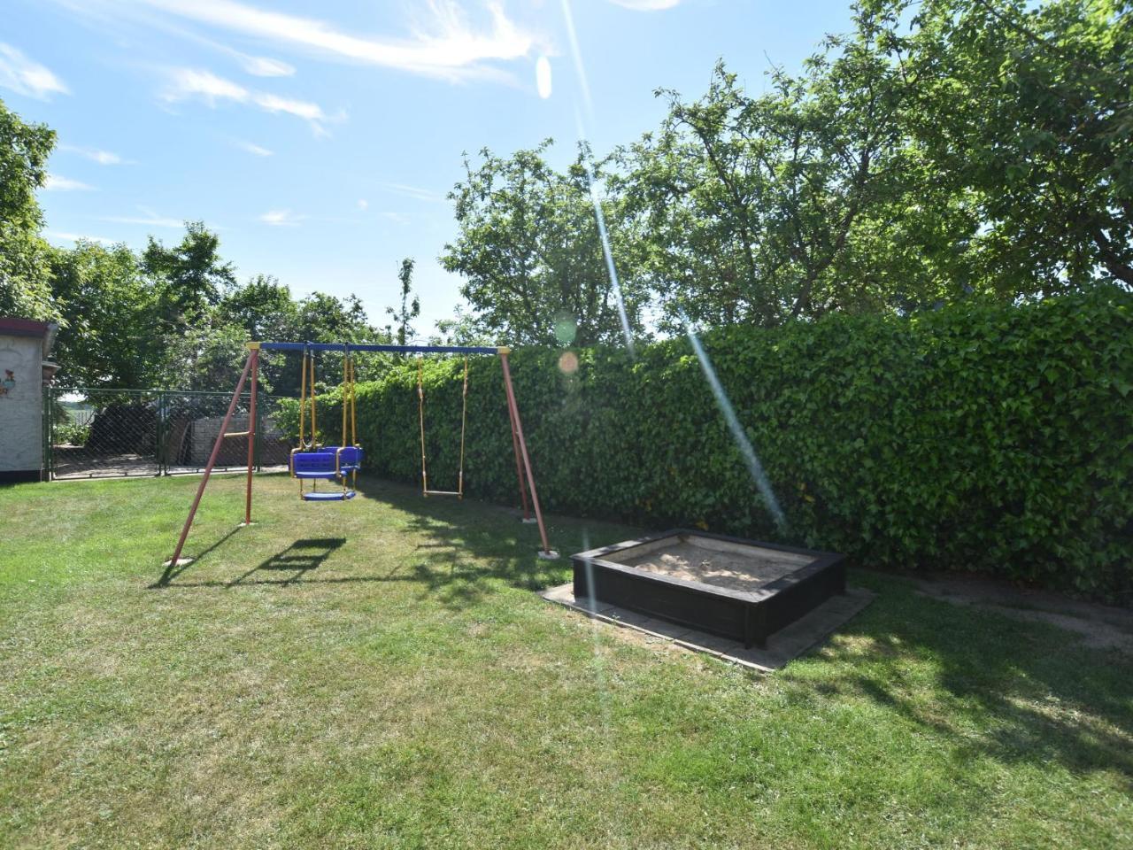 Spacious Holiday Home In Krusenhagen With Garden Εξωτερικό φωτογραφία