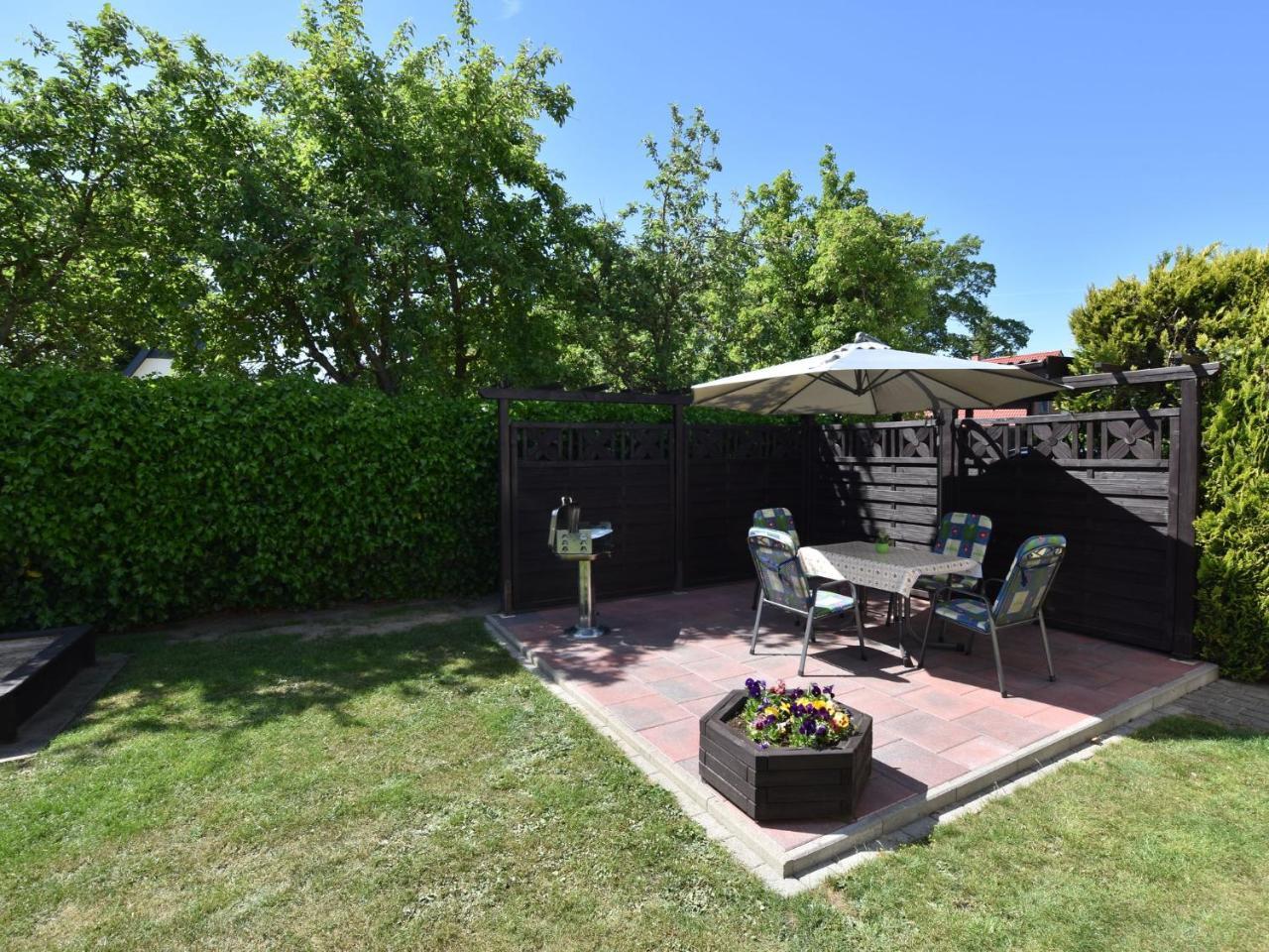 Spacious Holiday Home In Krusenhagen With Garden Εξωτερικό φωτογραφία