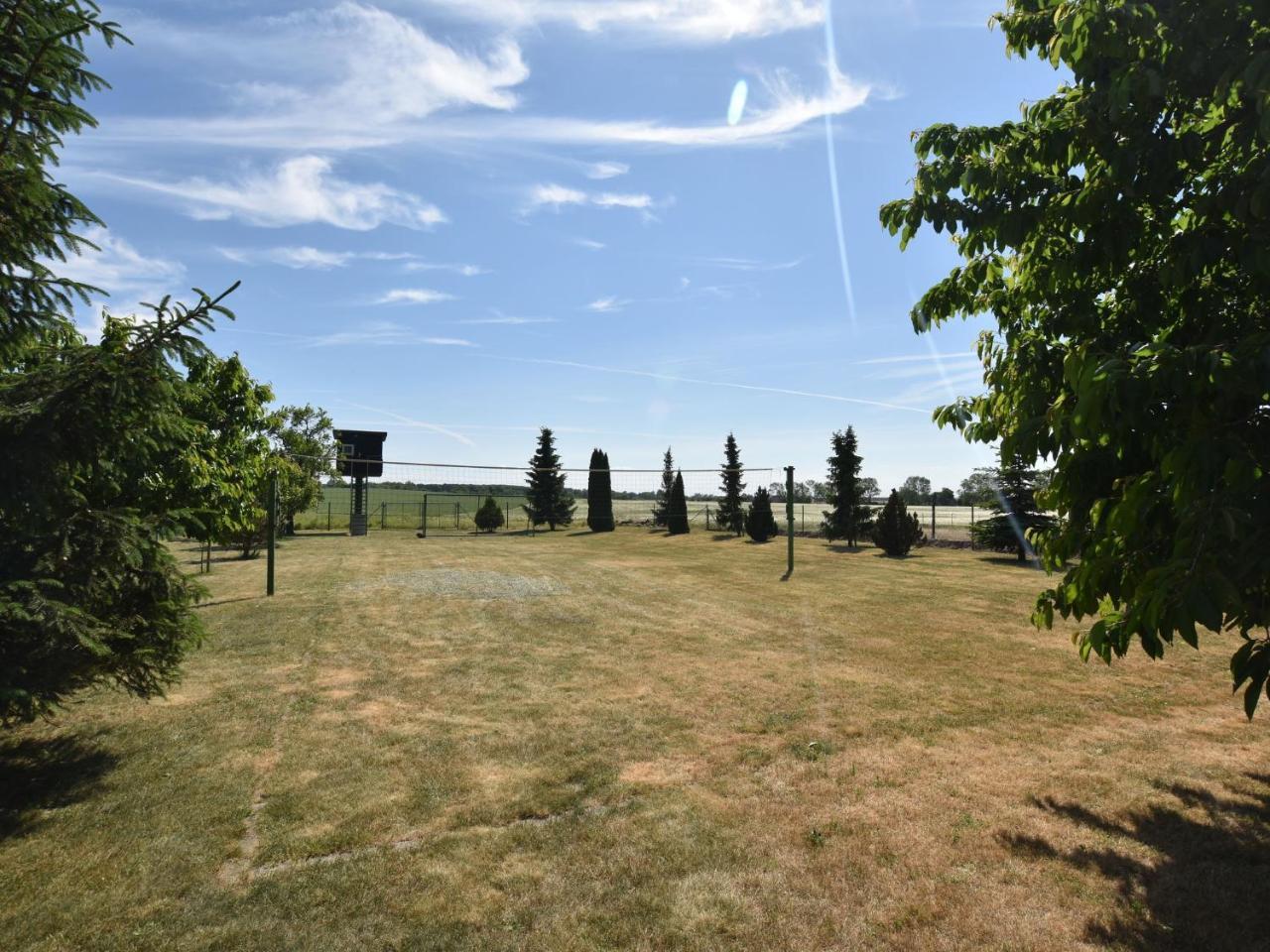 Spacious Holiday Home In Krusenhagen With Garden Εξωτερικό φωτογραφία